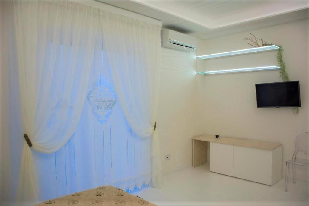 B&B Valentino Luxury Rooms By Salentolimit Porto Cesareo Exterior foto